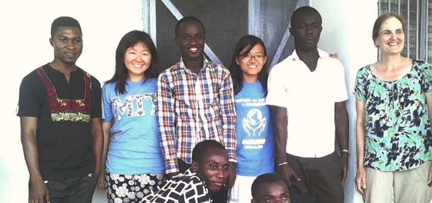 MIT students Coyin Oh (’15) and Yiping Xing (’15), together with the Tamale, Ghana University of Development Studies sanitation club students, plus Susan Murcott. Coyin’s and Yiping’s team “Hope in Flight” won a 2013 IDEAS award for their sanitation solution to turn human waste into animal protein.