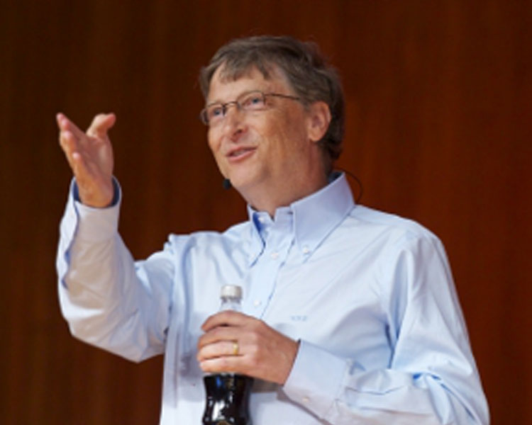 Bill Gates delivers his lecture at Kresge Auditorium as part of his Campus Tour. Photo: Justin Knight. Source: MIT News