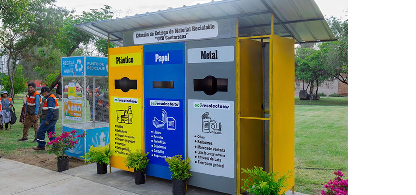 Recycling station outside