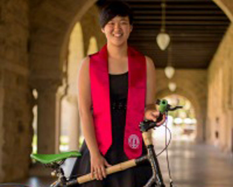 Karen with her flashy bamboo bike she made for herself in Beijing. Karen will continue onto Japan where she will teach English and possibly run a bamboo bike workshop on Awaji Island.