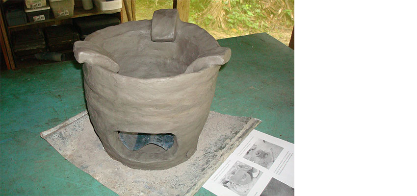 Clay stove