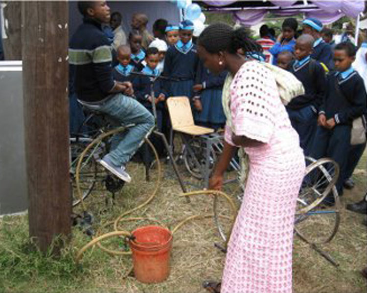 Bernard's bicycle-powered water pump. Photo: Bernard Kiwia